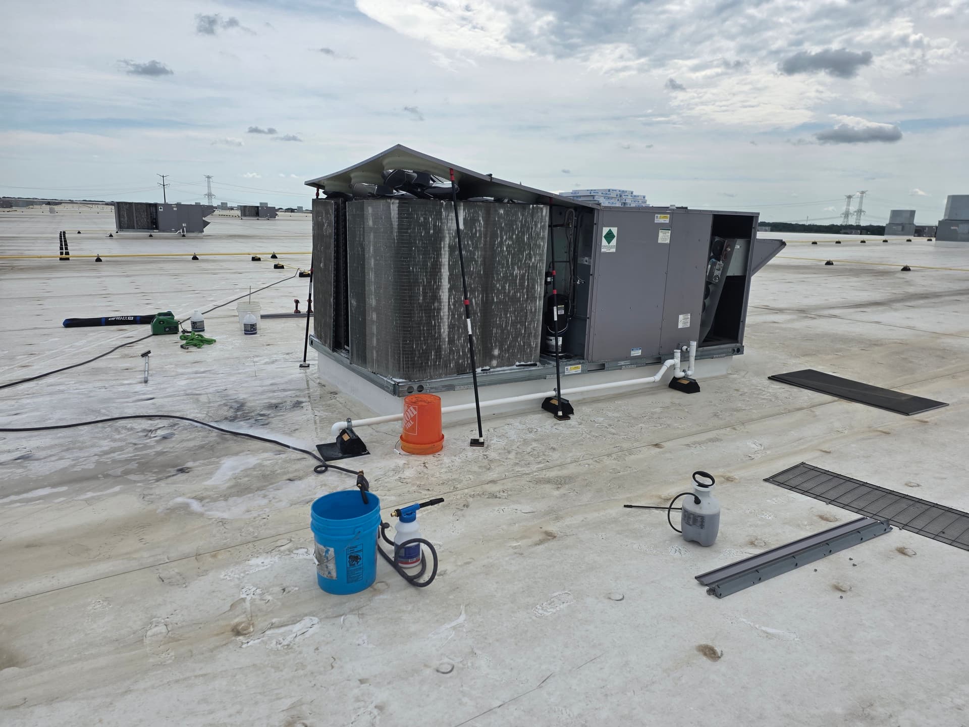 Why Commercial Rooftop AC Units Fail Before They Should image