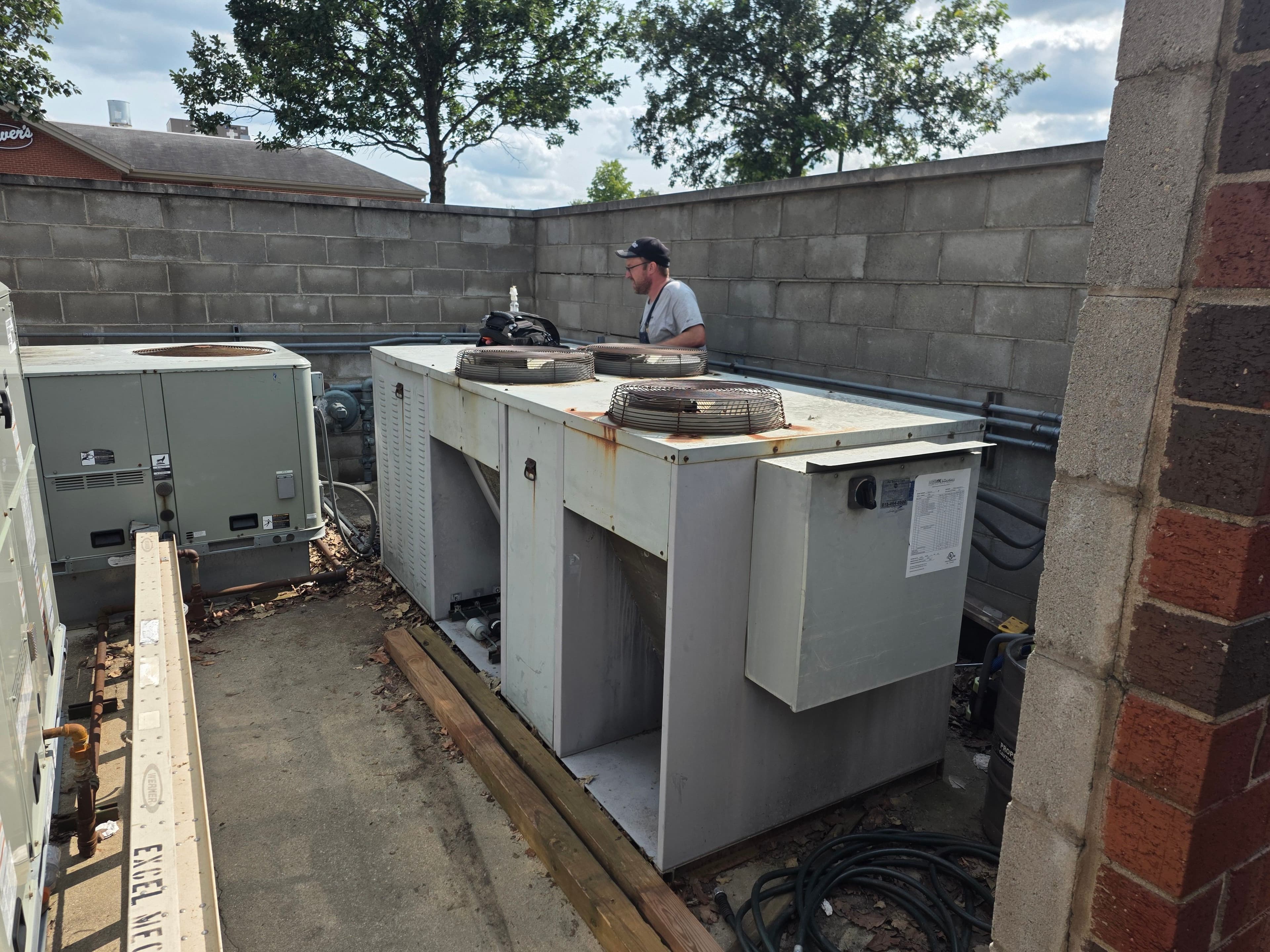 Project Commercial Refrigeration Service for Restaurants and Food Businesses image